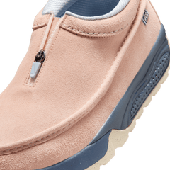 Nike ACG Izy SE