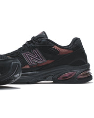 New Balance Unisex 2010 Black Iridescent U2010ETB